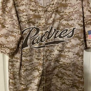 San Diego Padres camo jersey